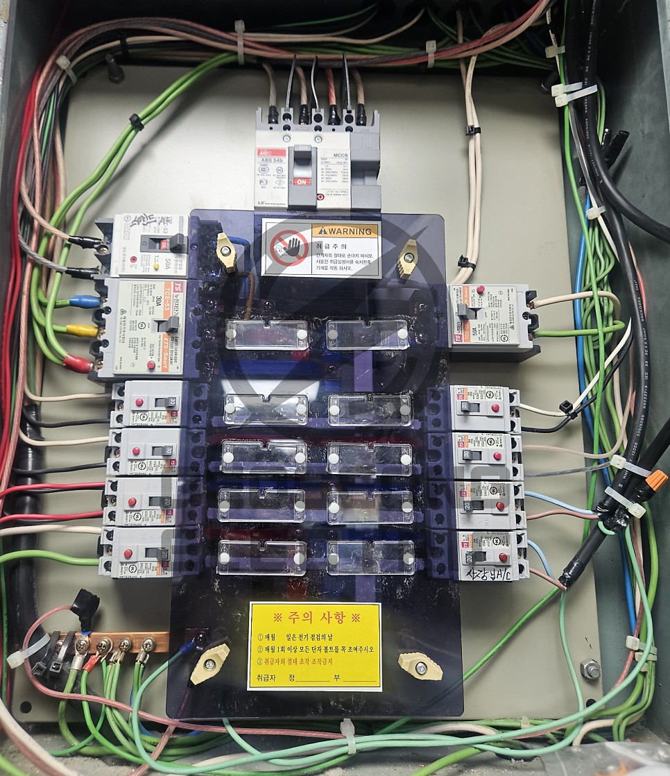 개포동 스튜디오 단상 3상4선식 승압 공사 시공 사진 10