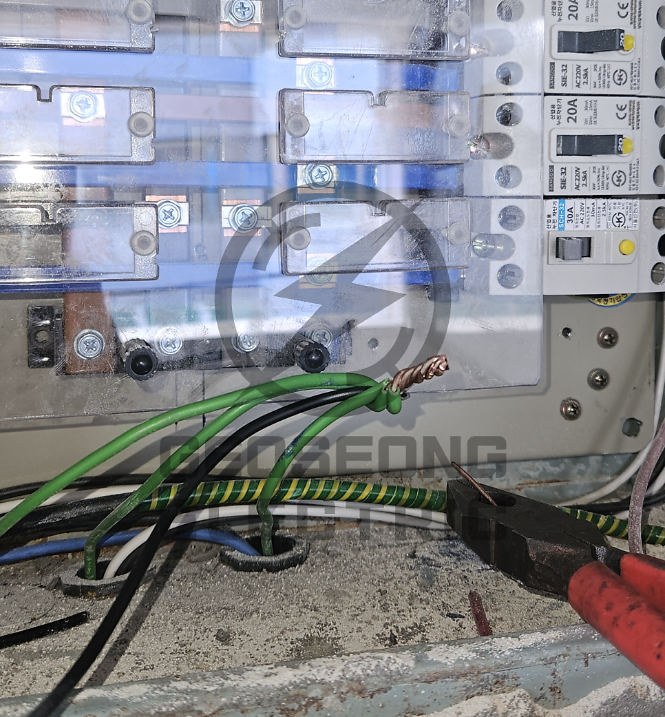 개포동 스튜디오 단상 3상4선식 승압 공사 시공 사진 11