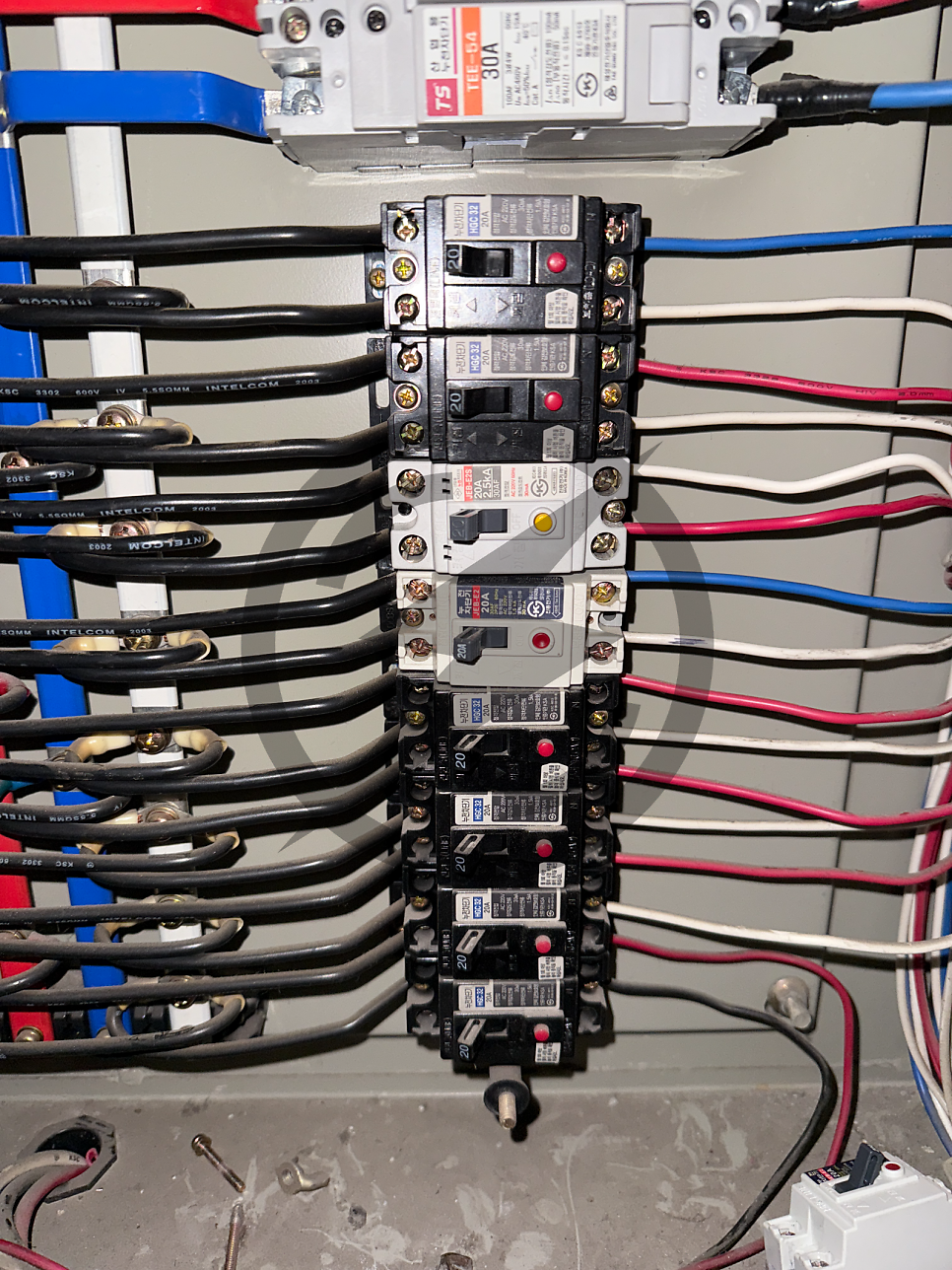 상가 냉난방기 전기 증설 승압 공사 시공 사진 13