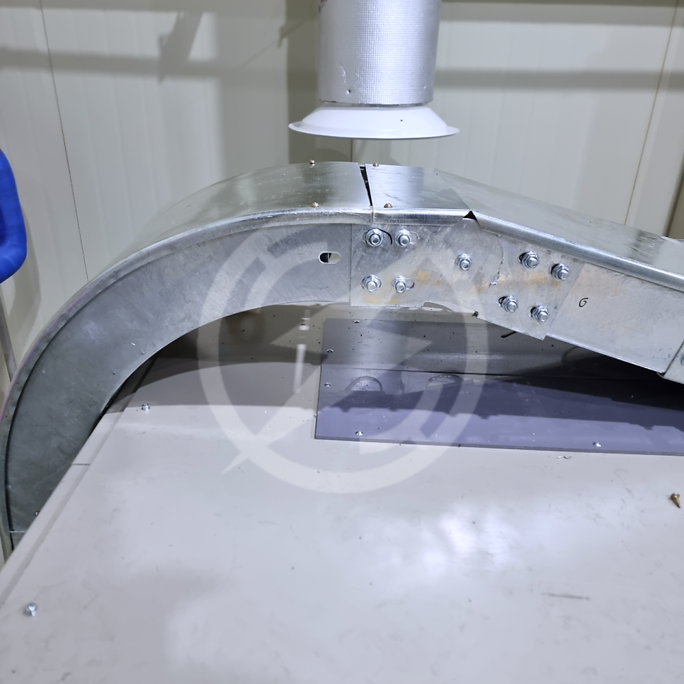 항온항습기 및 쿨링타워 전기공사 시공 사진 17