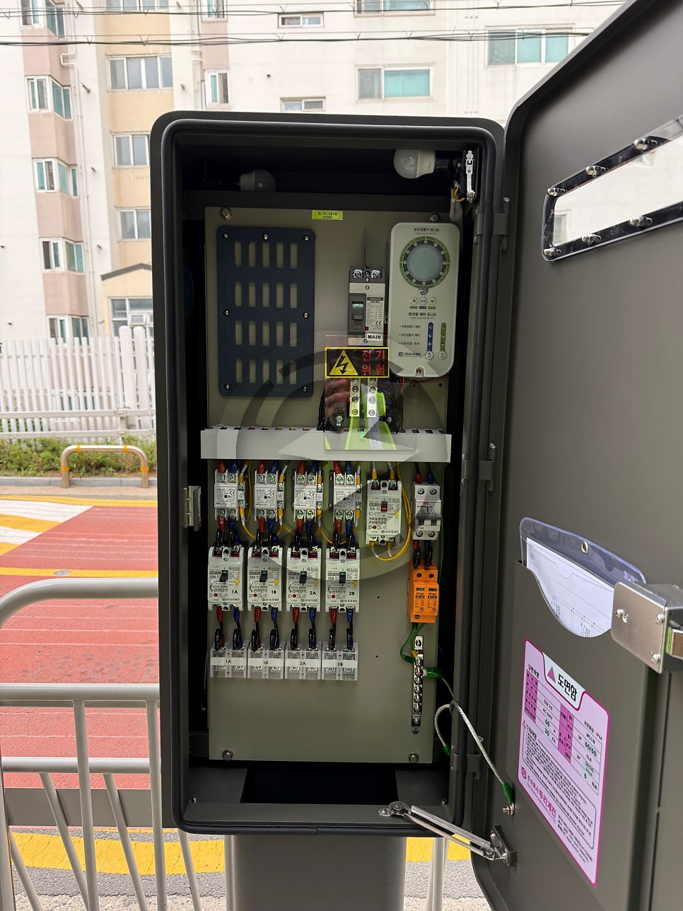 관공서 학교 병원 전기설비 정기점검 개선 공사 시공 사진 7