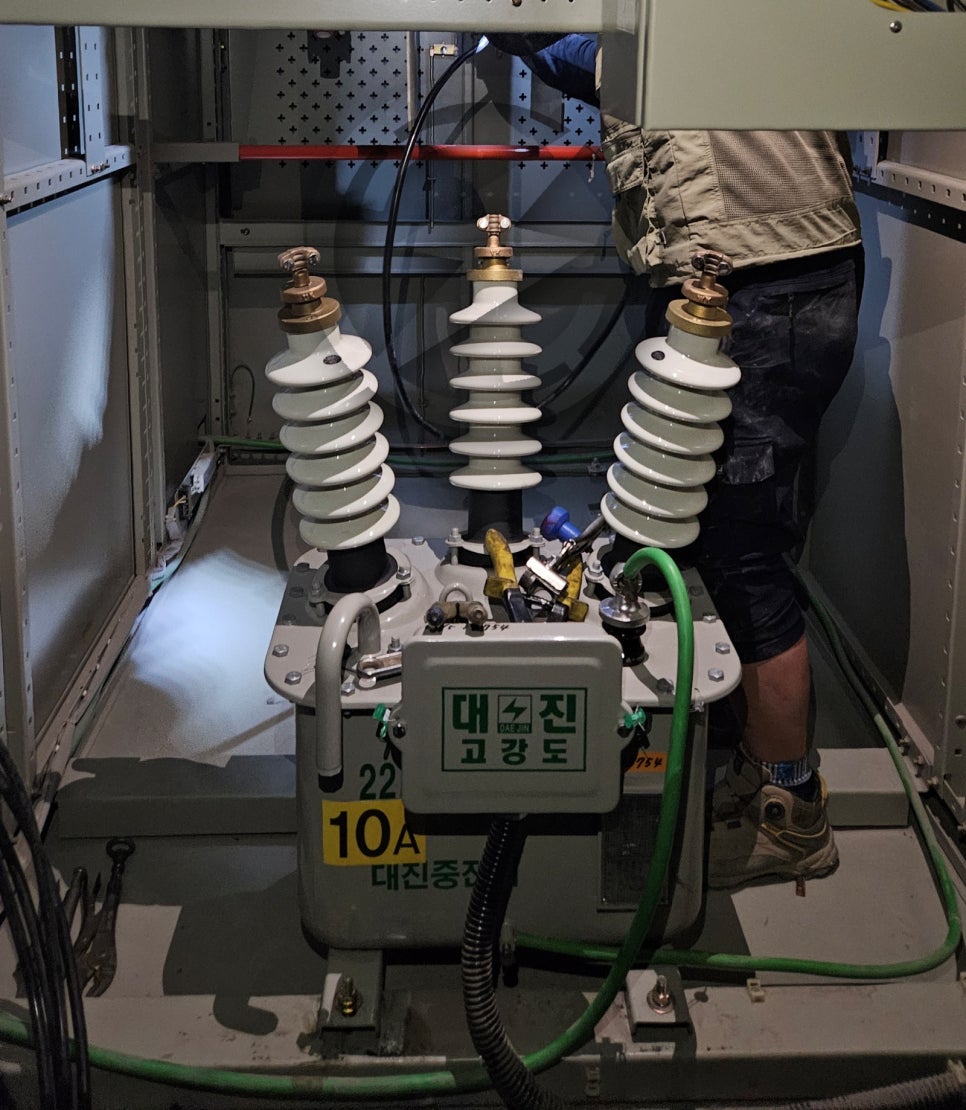 공장 MOF 교체 및 계약전력 감설 공사 시공 사진 9