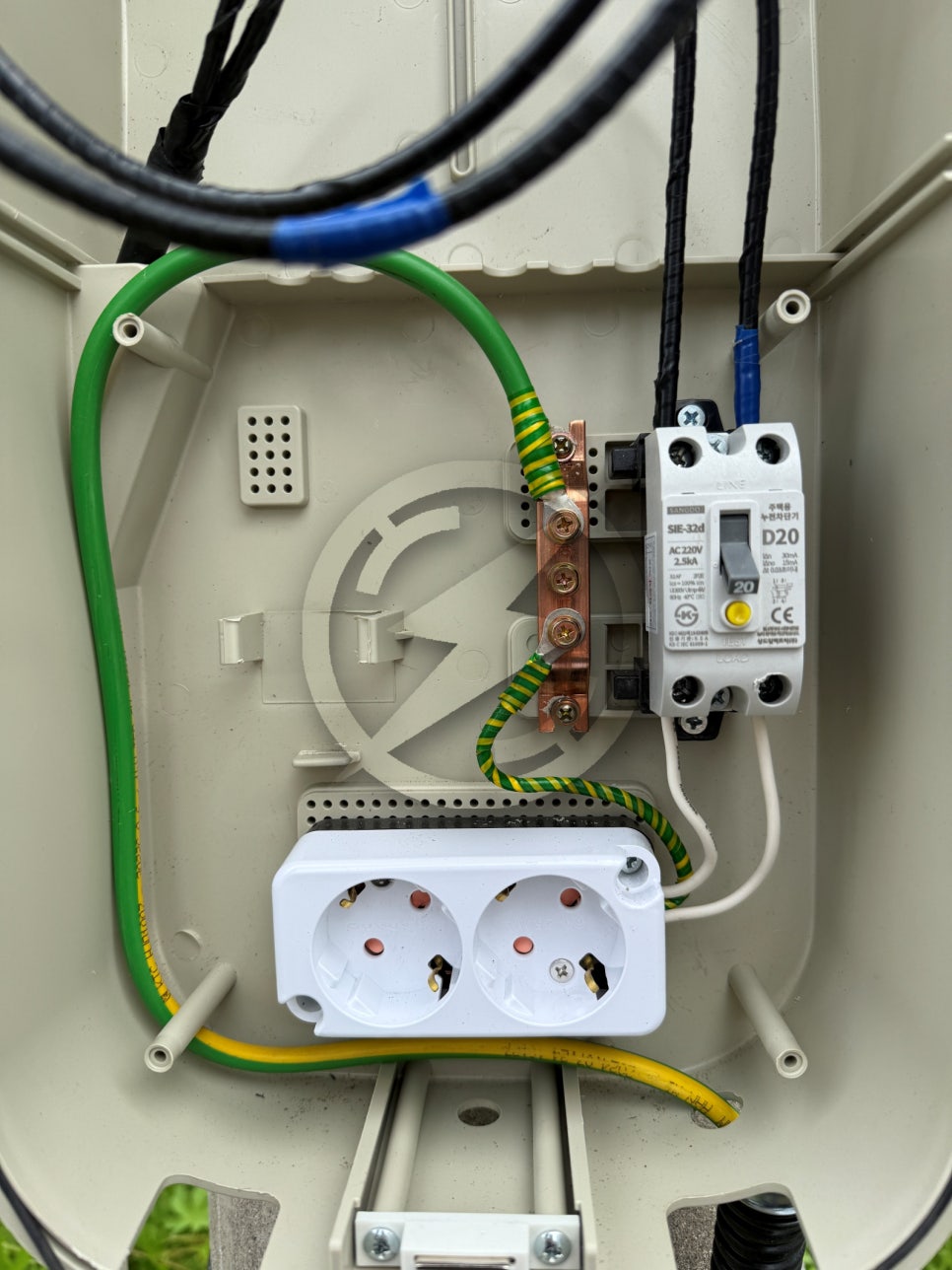 건물 신축현장 임시전기 설치 공사 시공 사진 6