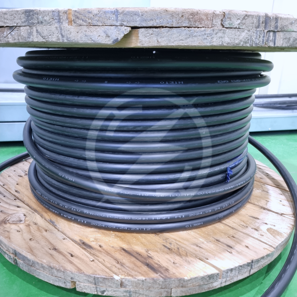 건물 전기 인입선 교체 공사 시공 사진 2